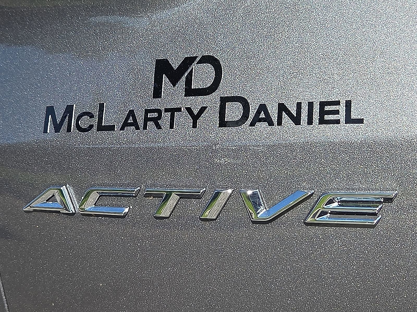 Certified 2025 Ford Escape Active FWD image 9