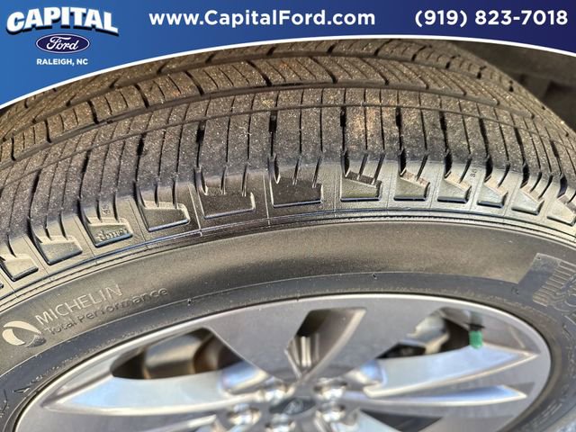 Certified 2023 Ford Explorer XLT w/ Equipment Group 202A AWD/4WD image 14