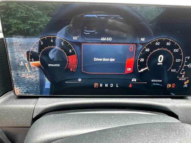Certified 2025 Ford Mustang Coupe RWD image 21