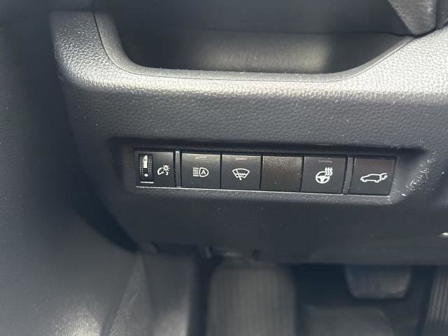 Used 2020 Toyota RAV4 TRD Off-Road image 14