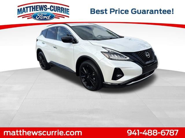 Used 2024 Nissan Murano SV w/ SV Midnight Edition Package image 6