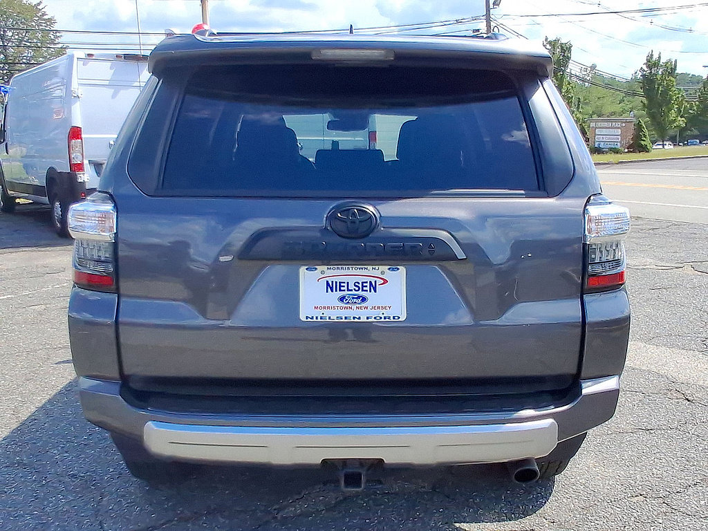 Used 2023 Toyota 4Runner TRD Off-Road Premium w/ Off Road Premium Plus Package AWD/4WD image 29