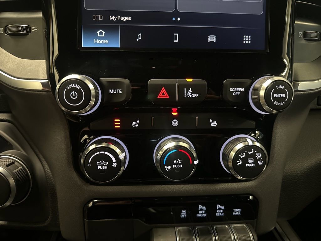 Used 2025 RAM 1500 Big Horn image 27