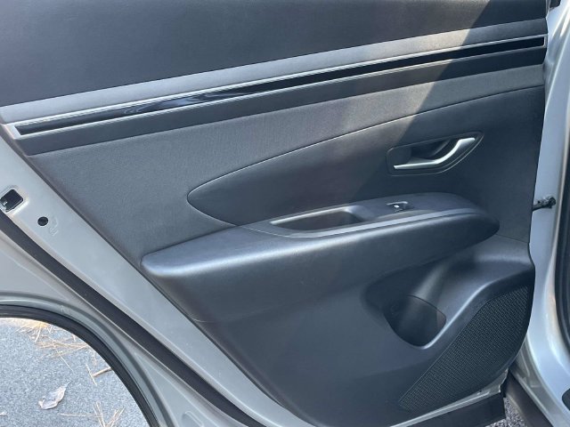 Used 2023 Hyundai Tucson SEL w/ Convenience Package FWD image 28