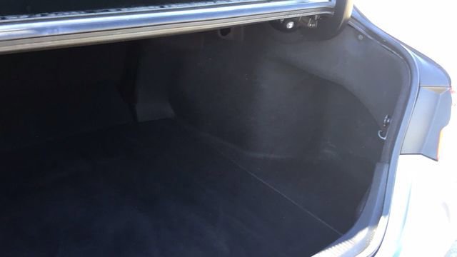 Used 2020 Toyota Camry SE image 12