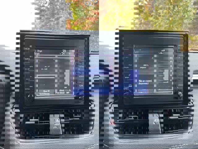 Used 2019 Toyota RAV4 LE image 24