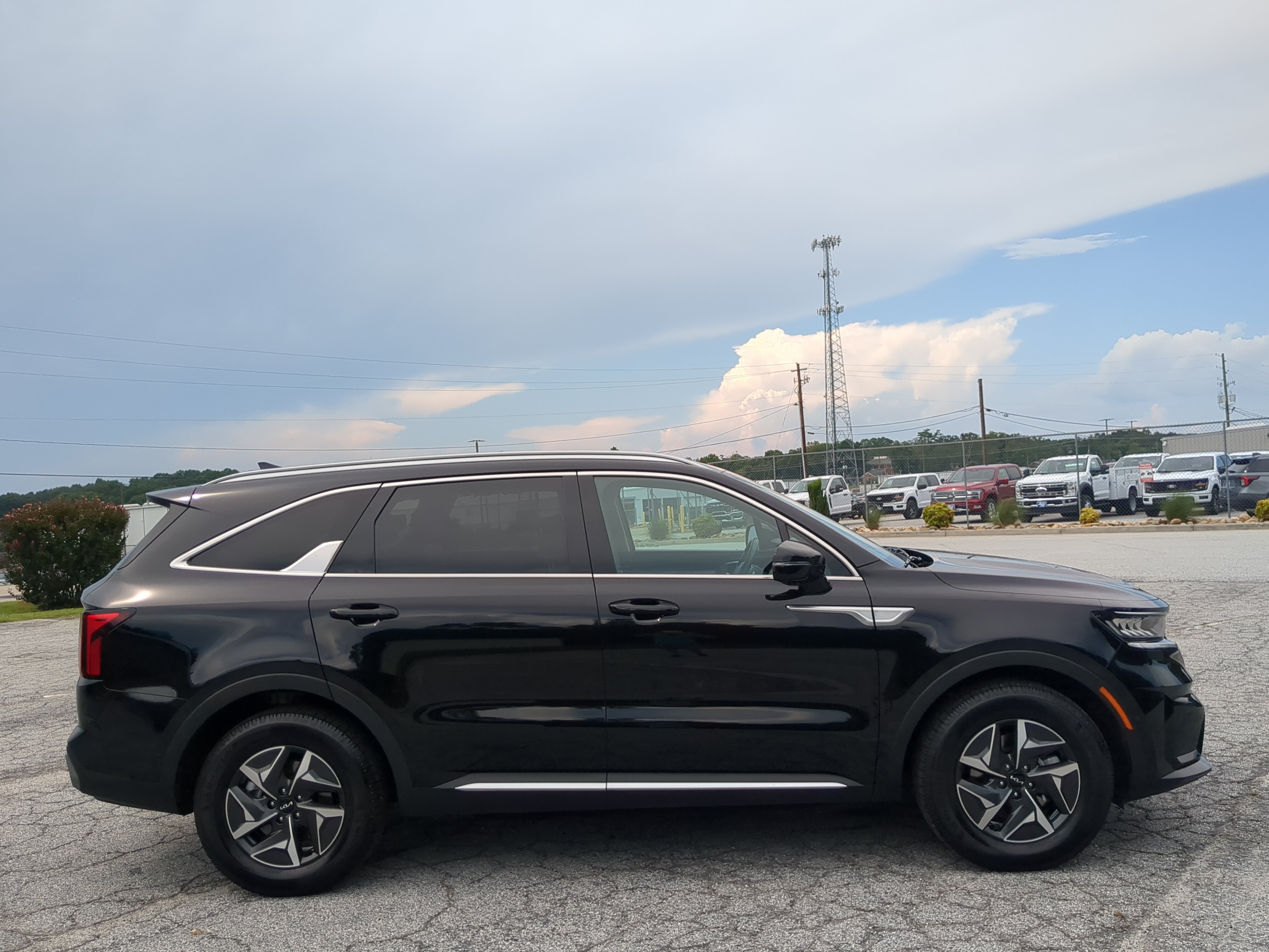 Used 2023 Kia Sorento EX FWD video 2