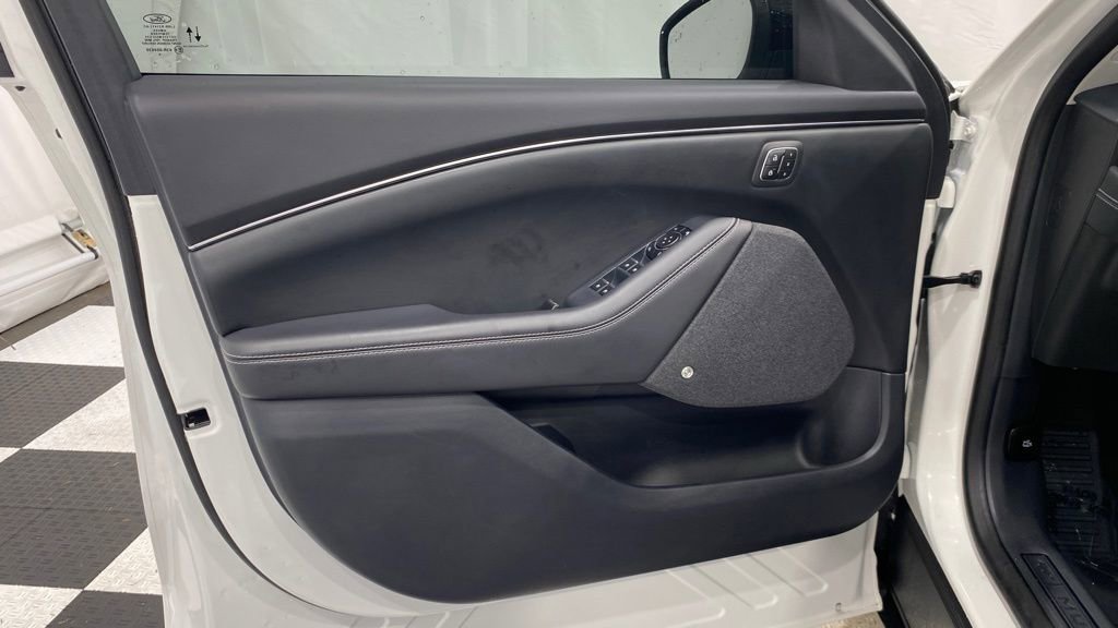 Certified 2024 Ford Mustang Mach-E Premium image 15