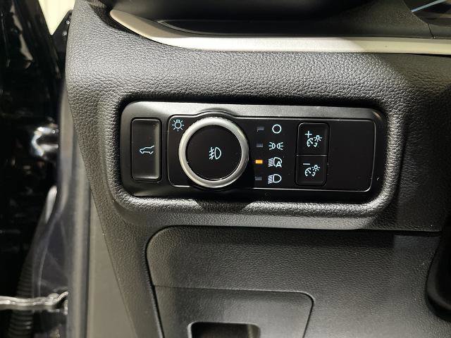 Certified 2023 Ford Explorer XLT w/ Equipment Group 202A image 19