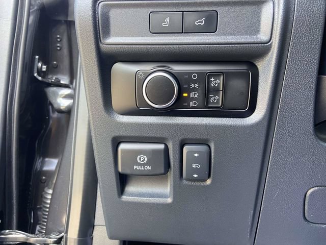 Certified 2023 Ford Expedition Max XLT RWD image 24