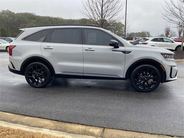 Used 2023 Kia Sorento SX video 2