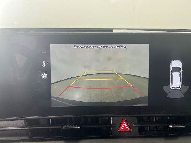 Used 2025 Kia Sportage EX FWD image 21