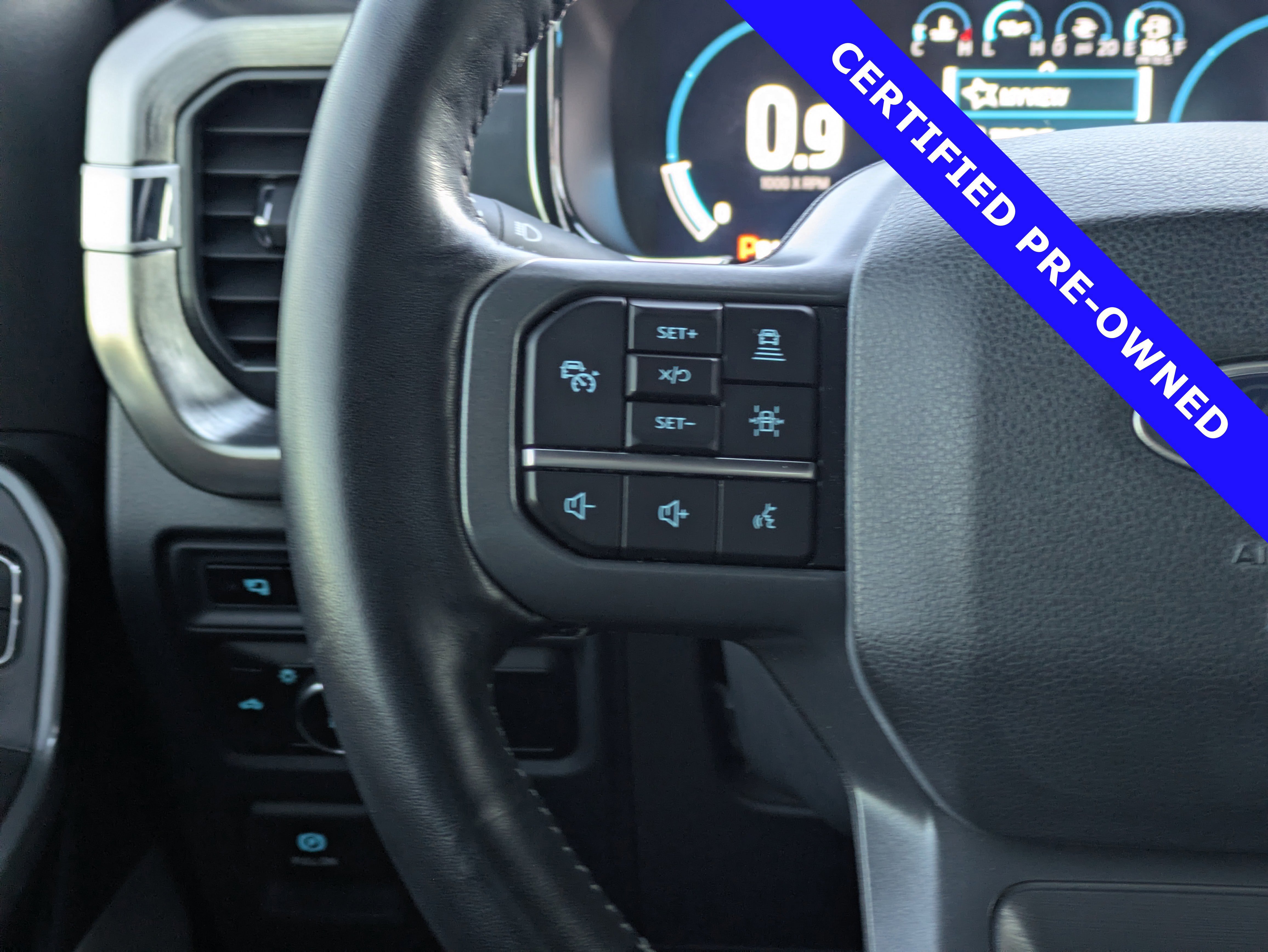 Certified 2023 Ford F150 Lariat w/ Equipment Group 502A High image 25