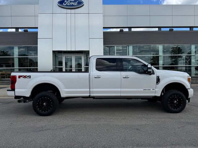 Certified 2017 Ford F350 Platinum w/ Platinum Ultimate Package AWD/4WD image 46