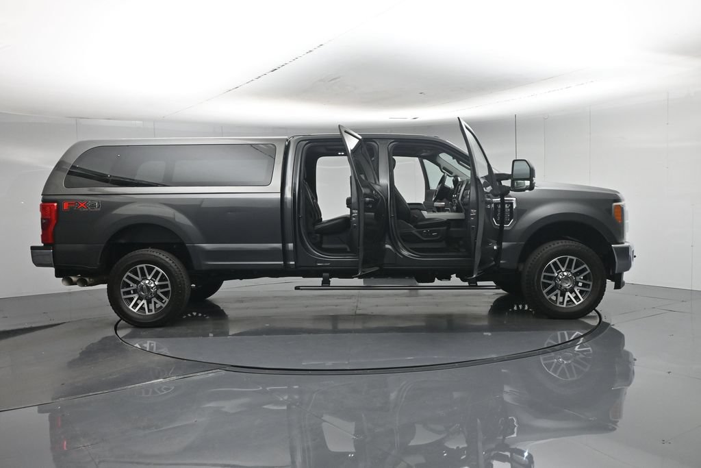 Certified 2017 Ford F250 Lariat w/ Lariat Ultimate Package AWD/4WD image 5
