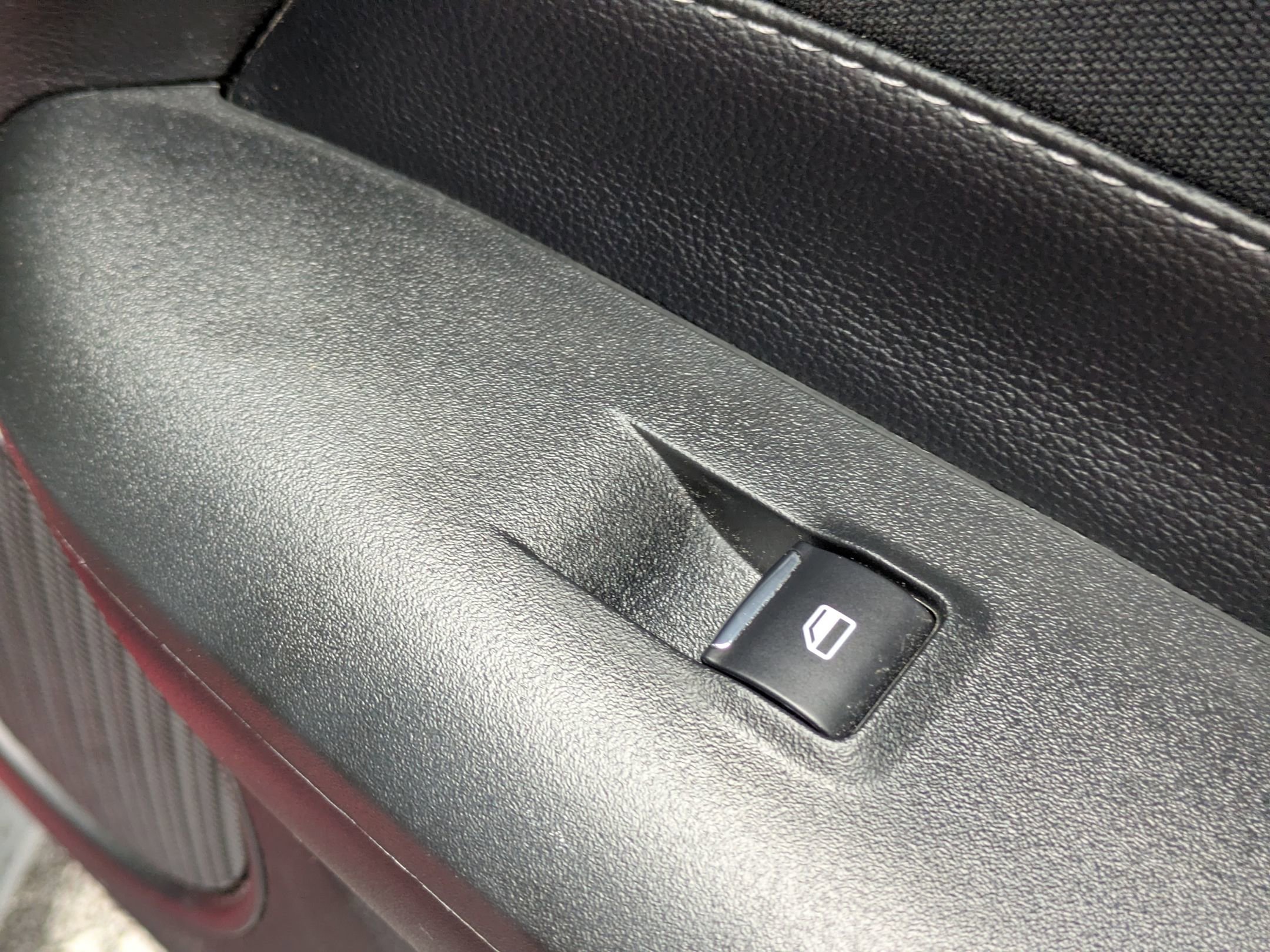 Certified 2022 Ford Mustang EcoBoost w/ Equipment Group 101A image 27