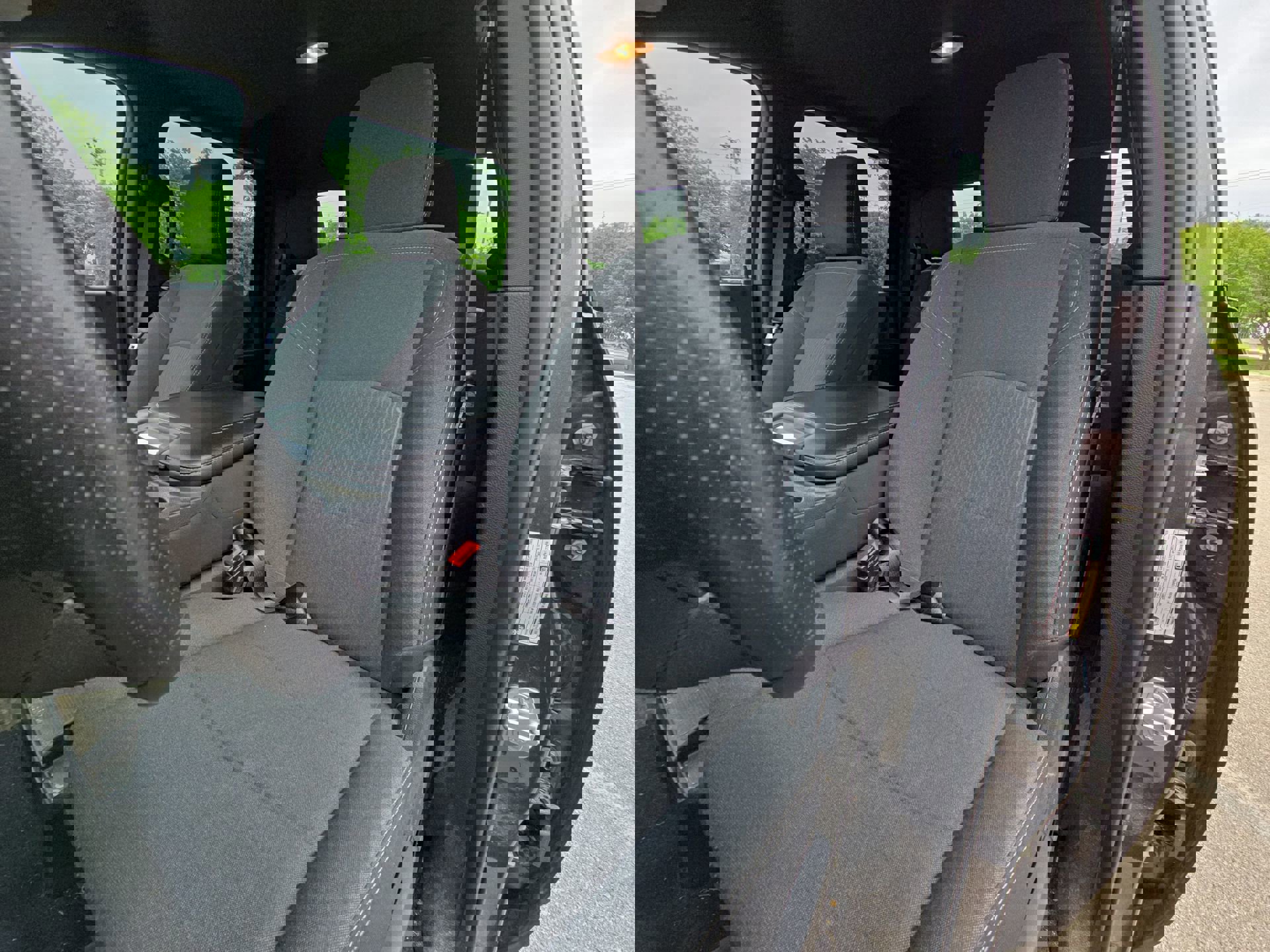 Used 2024 RAM 3500 Tradesman w/ Chrome Appearance Group image 11