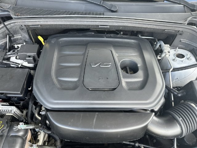 Used 2020 Jeep Grand Cherokee Altitude AWD/4WD image 29