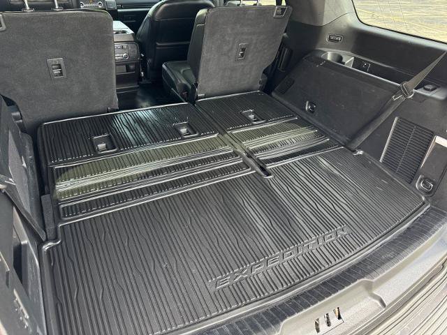 Certified 2019 Ford Expedition Limited w/ Equipment Group 301A AWD/4WD image 16