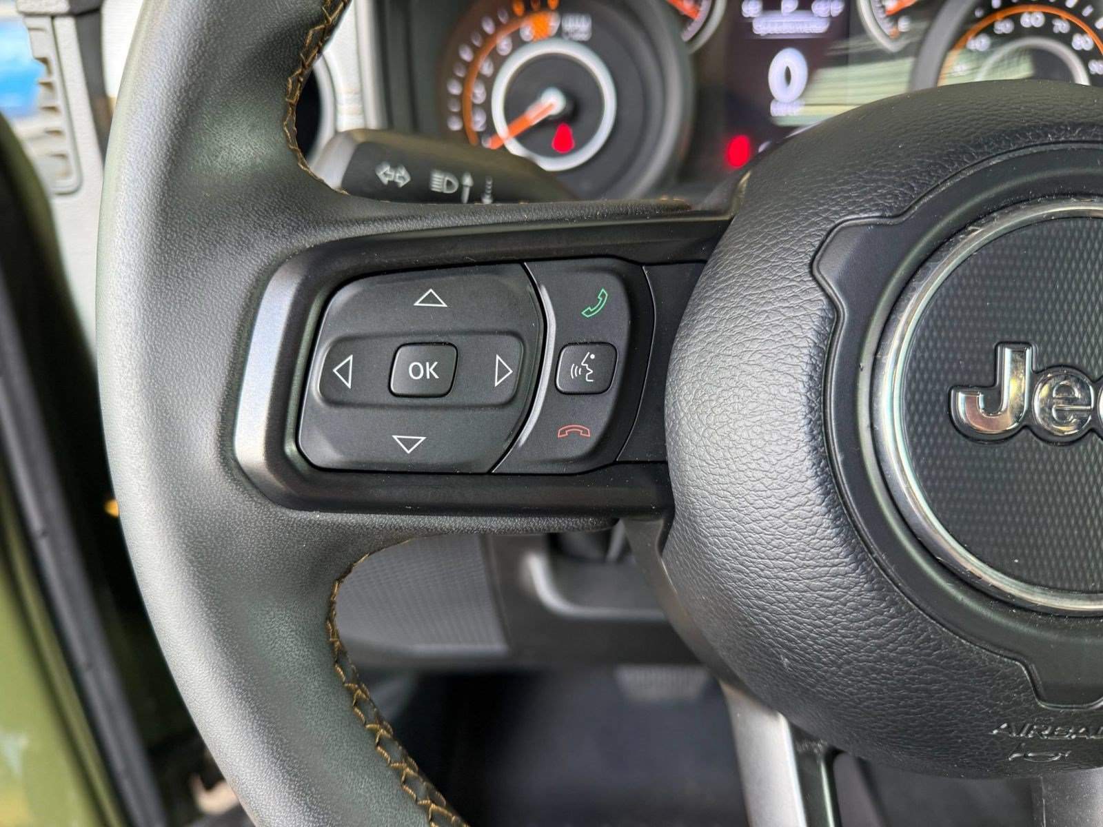 Used 2024 Jeep Wrangler Unlimited Sport AWD/4WD image 17