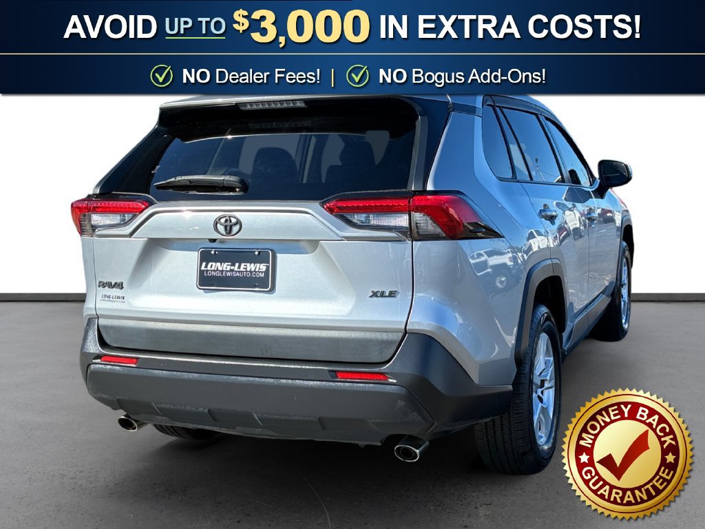 Used 2023 Toyota RAV4 XLE Premium FWD image 7