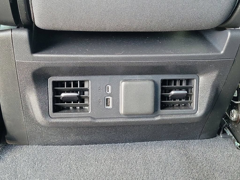 Used 2026 GMC Sierra 1500 Elevation AWD/4WD image 17