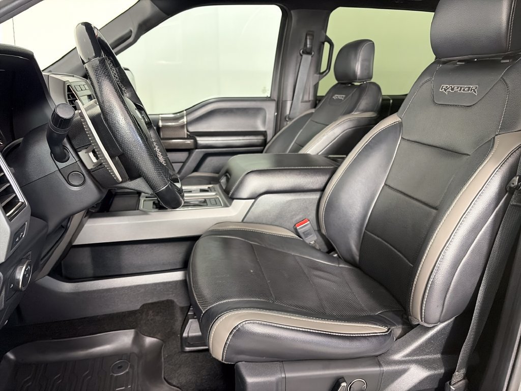 Certified 2018 Ford F150 Raptor w/ Equipment Group 802A Luxury AWD/4WD image 11