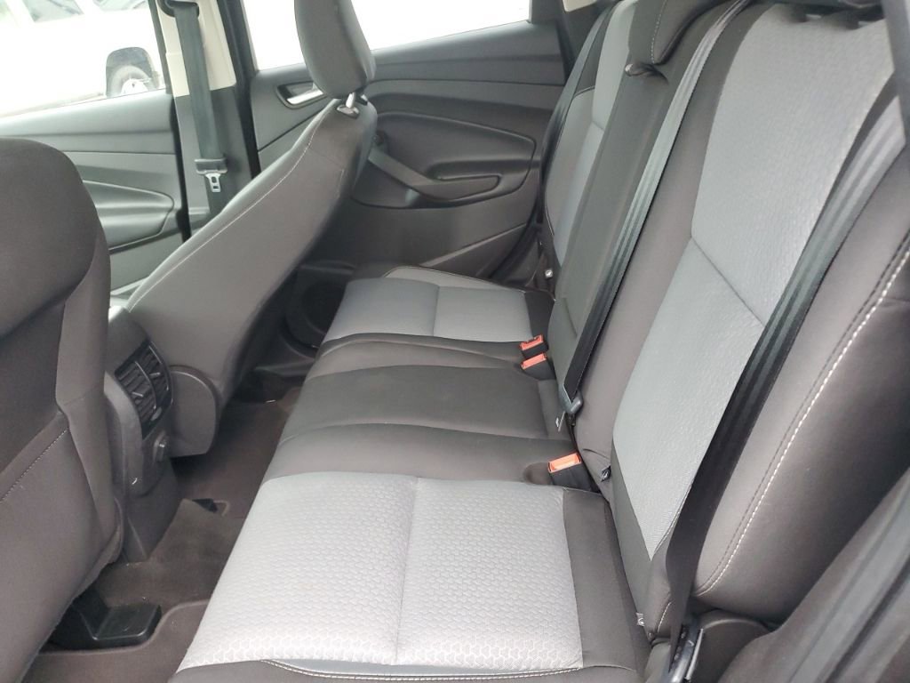 Certified 2018 Ford Escape SE image 9