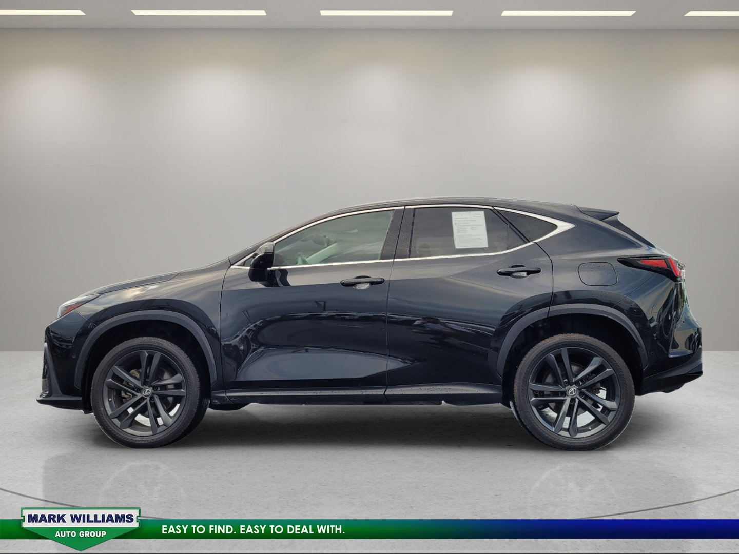 Used 2022 Lexus NX 450h+ AWD w/ Vision Package image 7