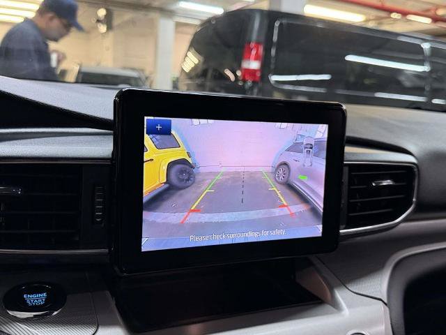 Certified 2023 Ford Explorer XLT w/ Equipment Group 202A AWD/4WD image 28