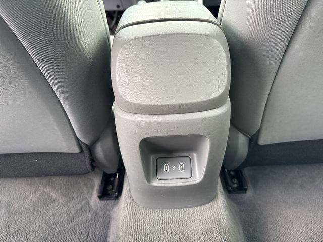 Used 2024 Hyundai Elantra SEL image 45