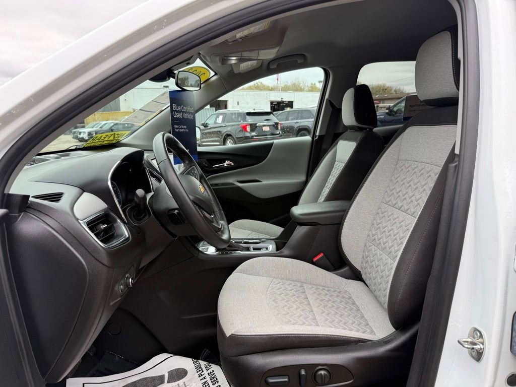 Used 2023 Chevrolet Equinox LT image 31