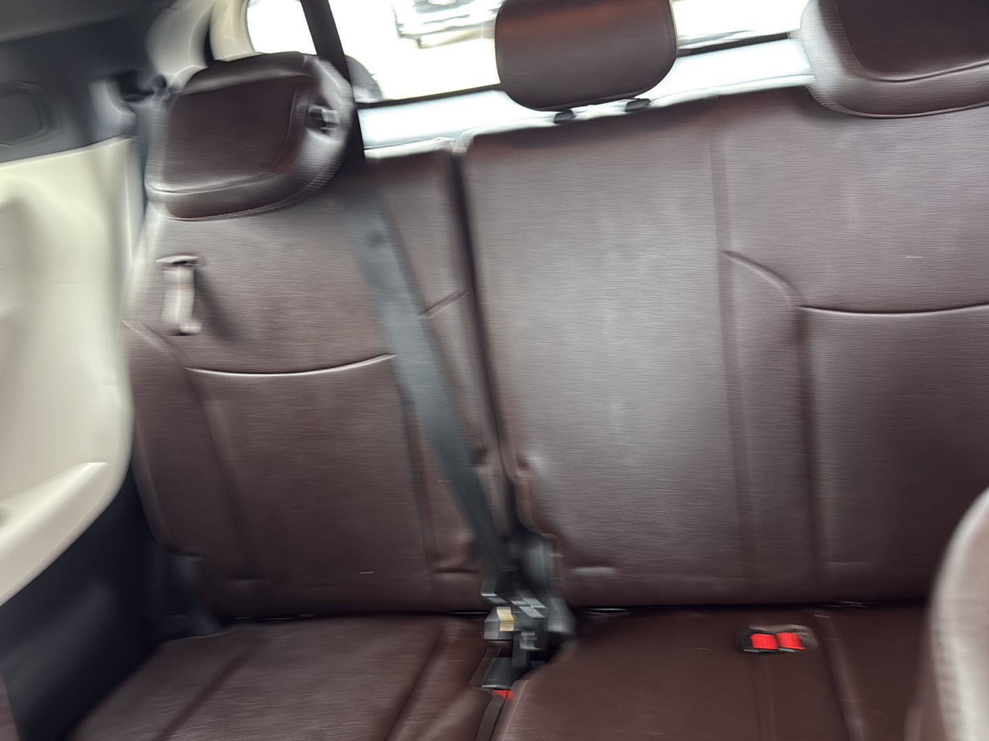 Used 2021 Toyota Sienna Platinum image 24