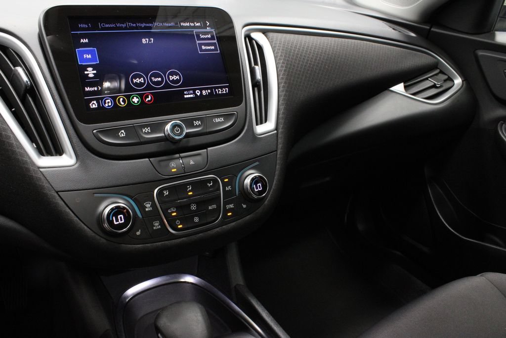 Used 2024 Chevrolet Malibu LT FWD image 32