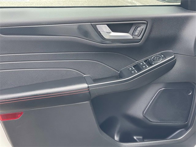 Certified 2024 Ford Escape ST-Line w/ Tech Pack #1 image 17