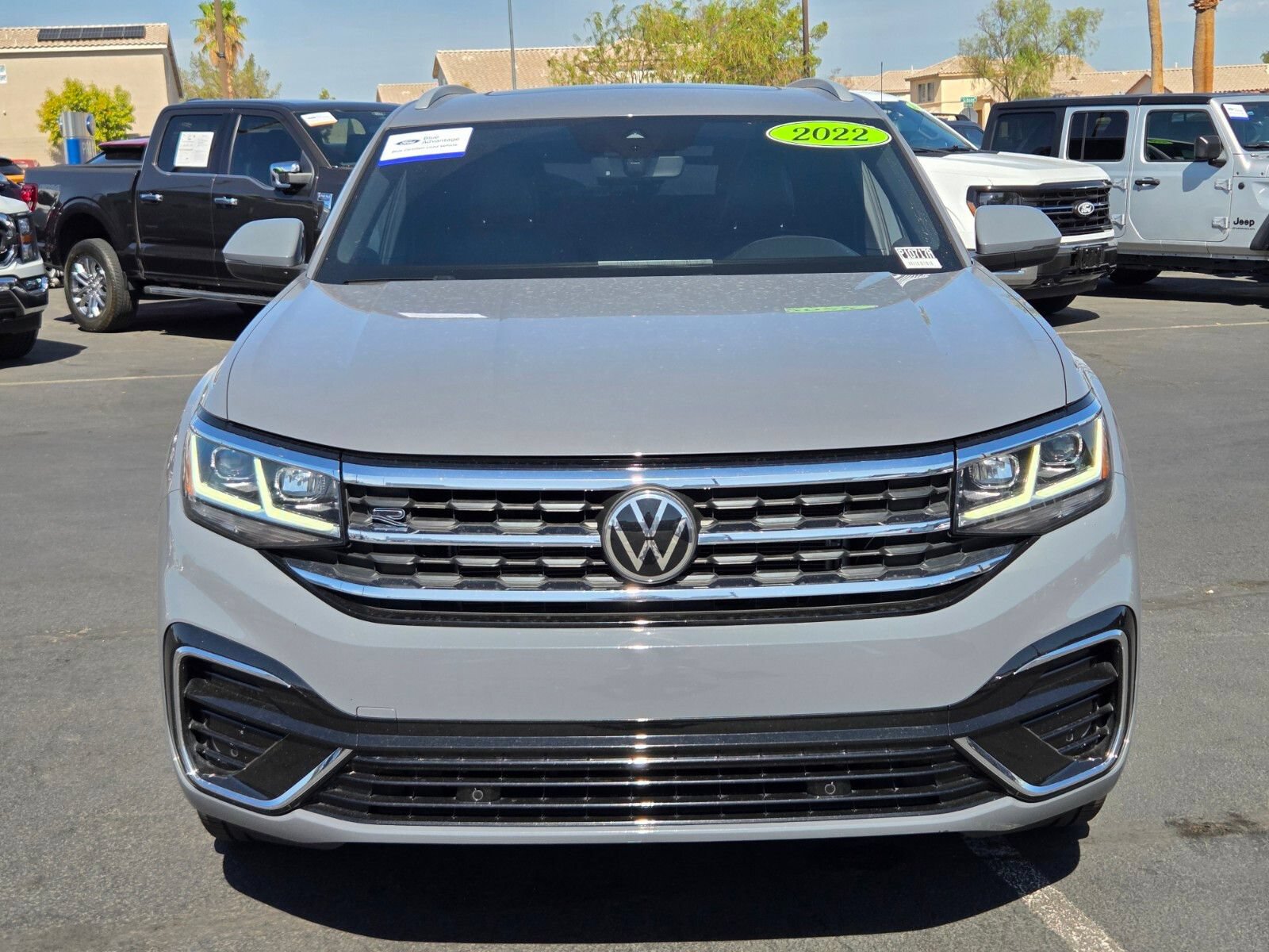 Used 2022 Volkswagen Atlas Cross Sport SEL R-Line AWD/4WD image 8