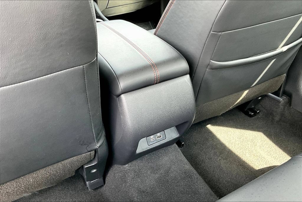 Used 2025 Nissan Altima 2.5 SR FWD image 12