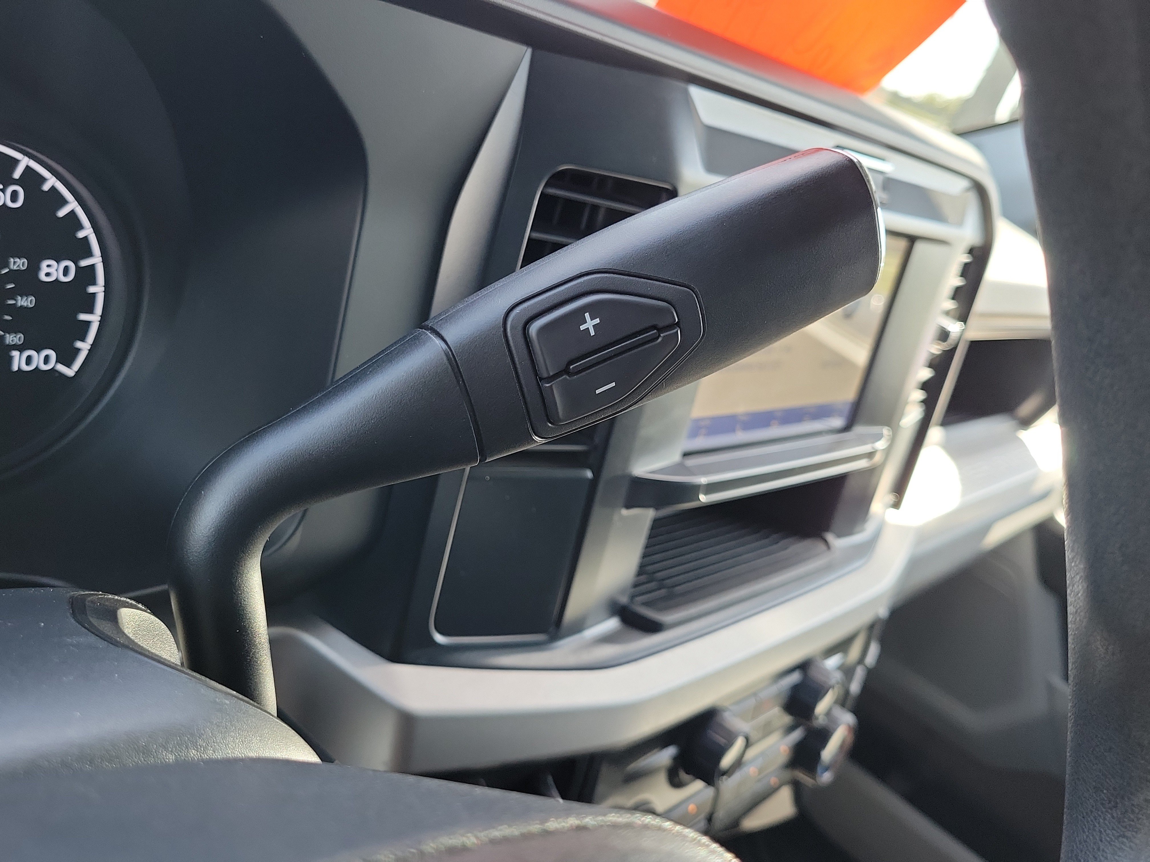 Certified 2025 Ford F350 XL AWD/4WD image 26
