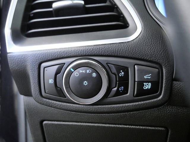 Certified 2023 Ford Edge Titanium AWD/4WD image 23