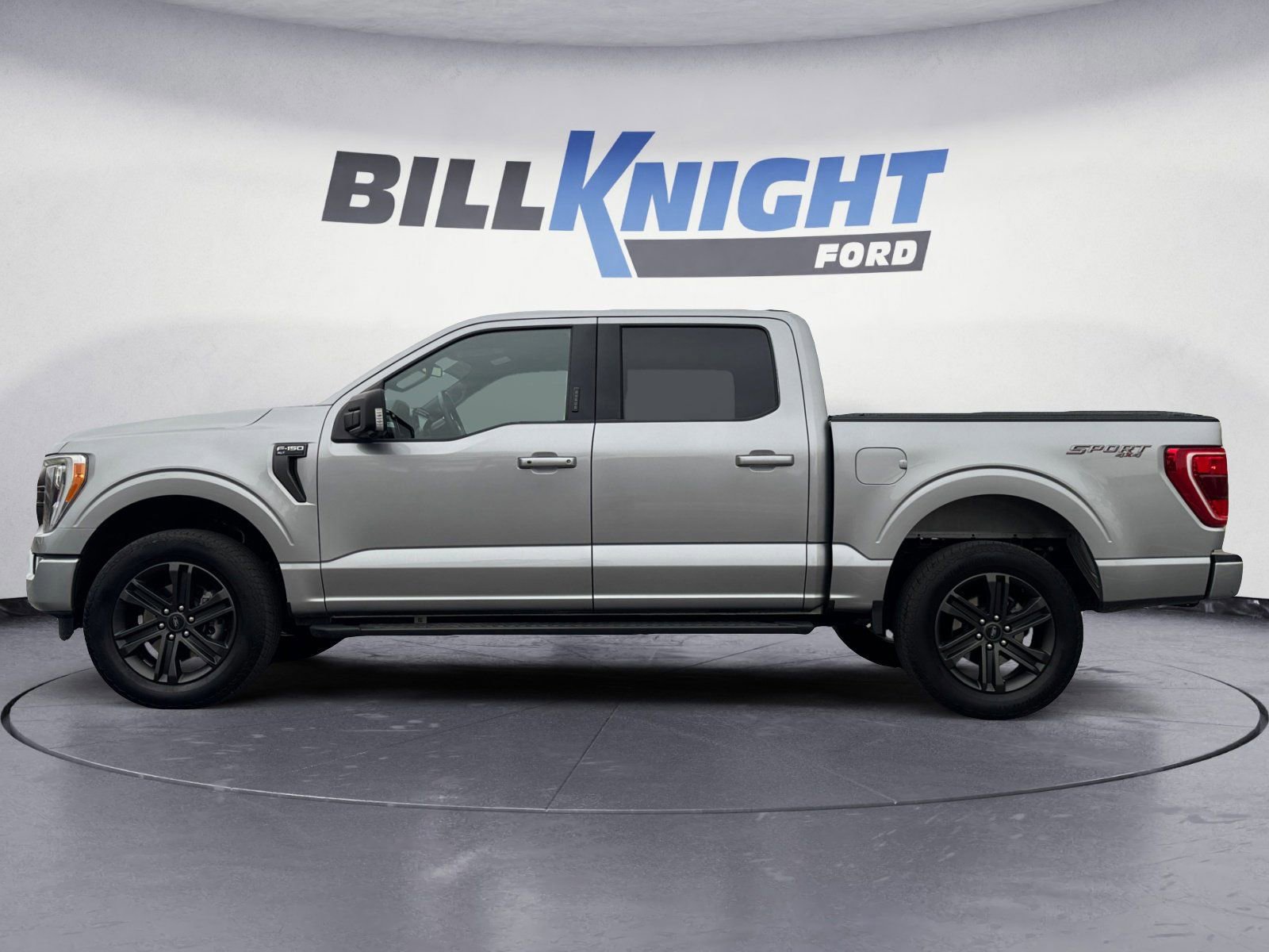 Certified 2022 Ford F150 XLT w/ Equipment Group 302A High image 2