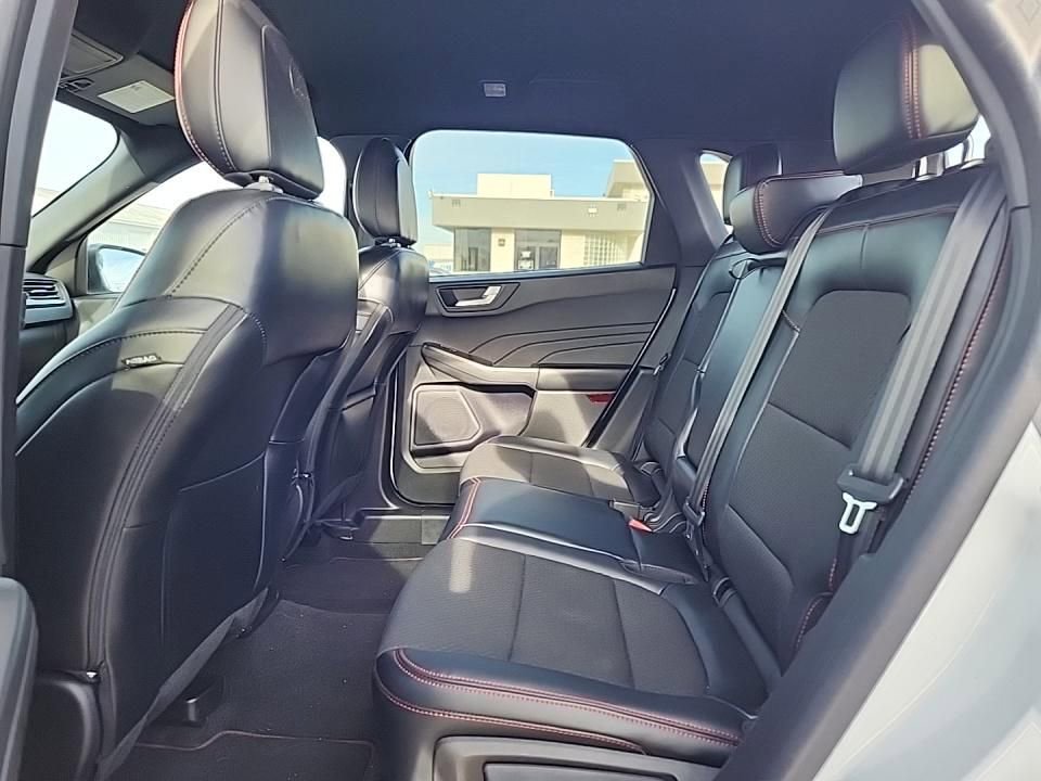 Certified 2023 Ford Escape ST-Line w/ Tech Pack #1 image 9