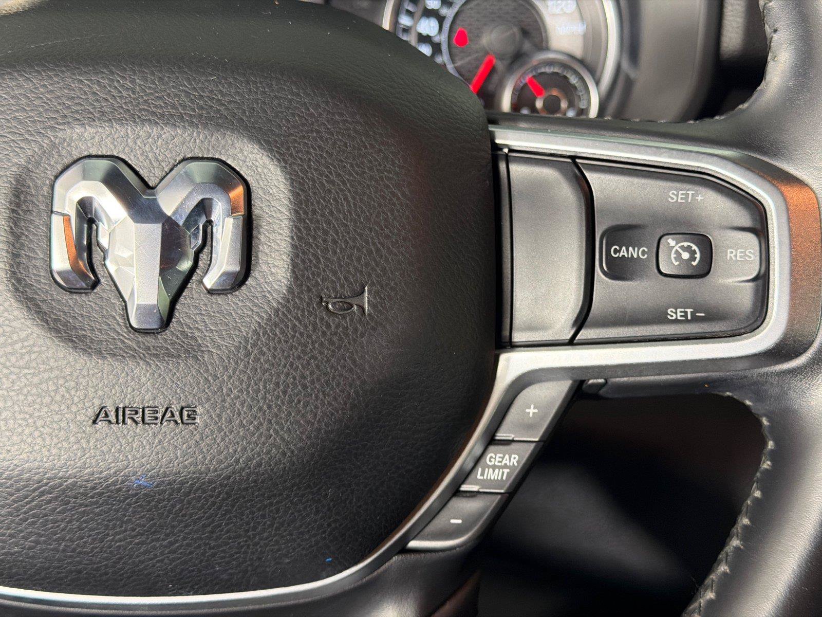 Used 2019 RAM 1500 Big Horn AWD/4WD image 29