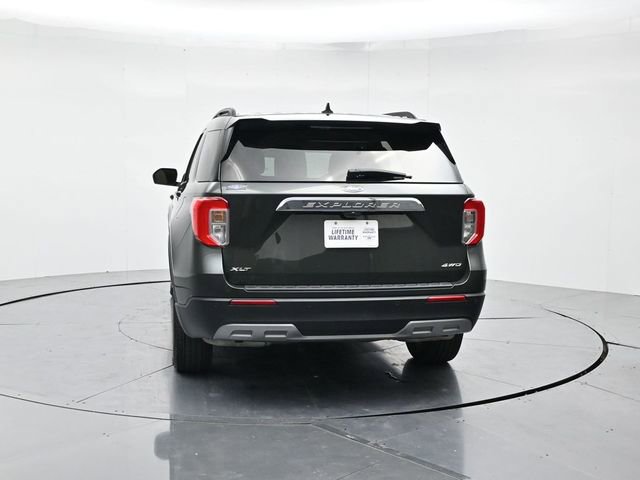 Certified 2024 Ford Explorer XLT w/ Equipment Group 202A image 8