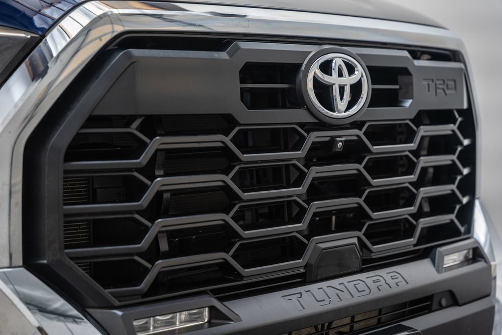 Used 2022 Toyota Tundra SR5 w/ TRD Off-Road Premium Package AWD/4WD image 12
