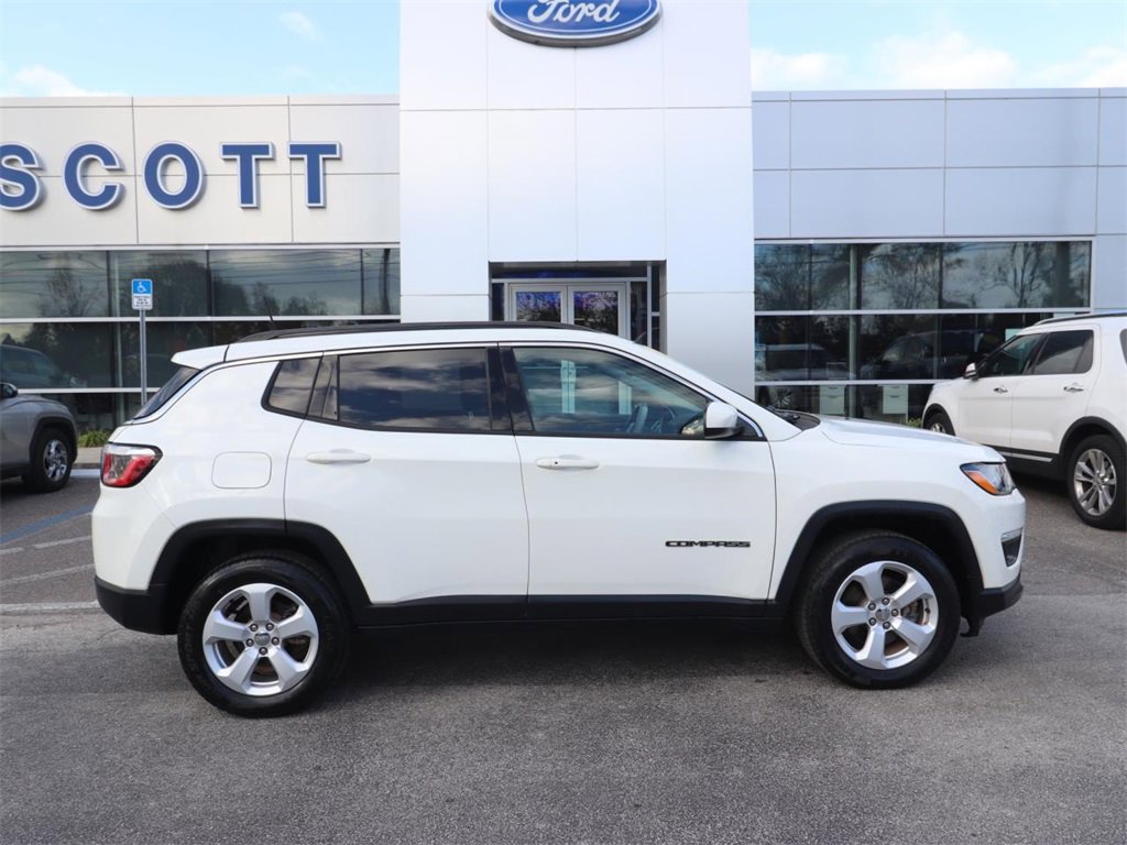 Used 2019 Jeep Compass Latitude image 15