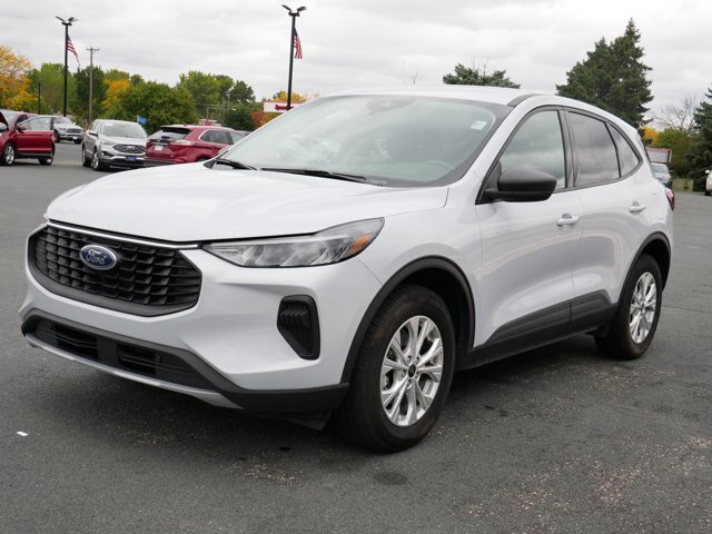 Certified 2025 Ford Escape Active AWD/4WD image 4