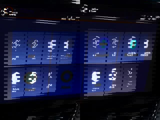 Used 2025 Chevrolet Equinox RS w/ Safety and Technology Package image 23