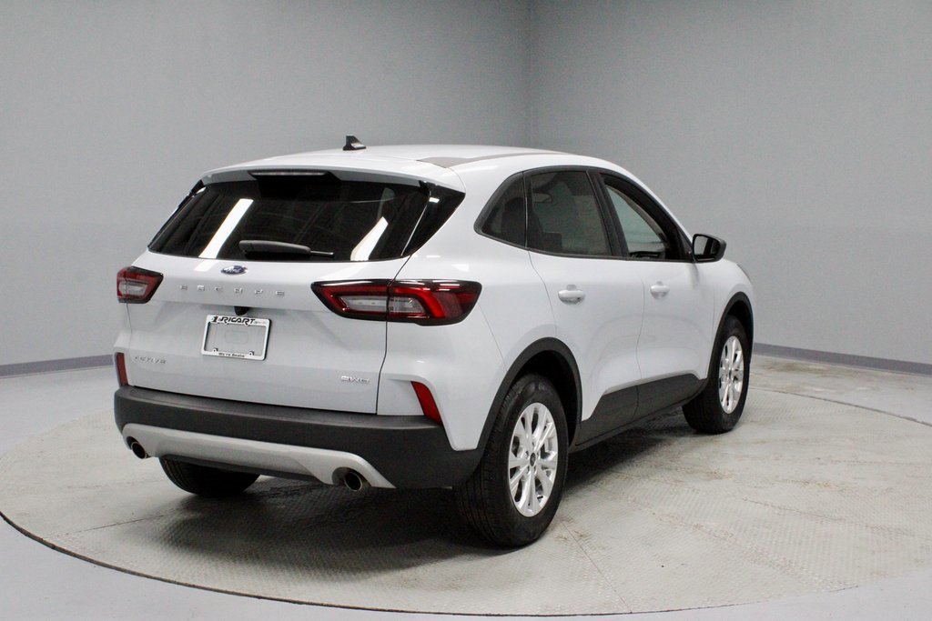 Certified 2025 Ford Escape Active image 5
