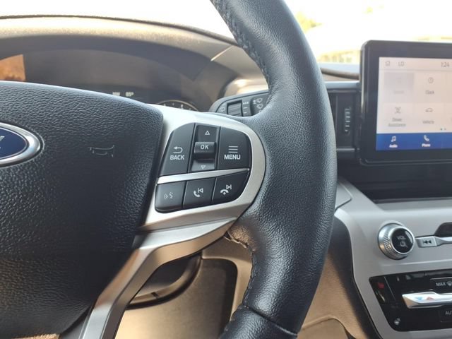 Certified 2024 Ford Explorer XLT w/ Equipment Group 202A AWD/4WD image 16
