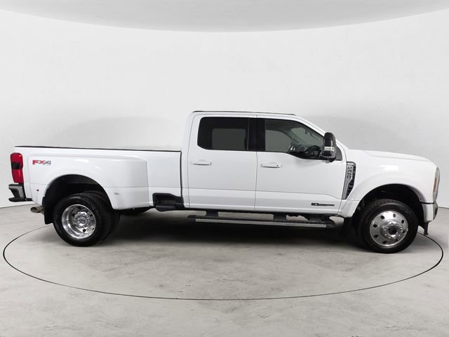 Certified 2025 Ford F450 Lariat w/ FX4 Off-Road Package image 2